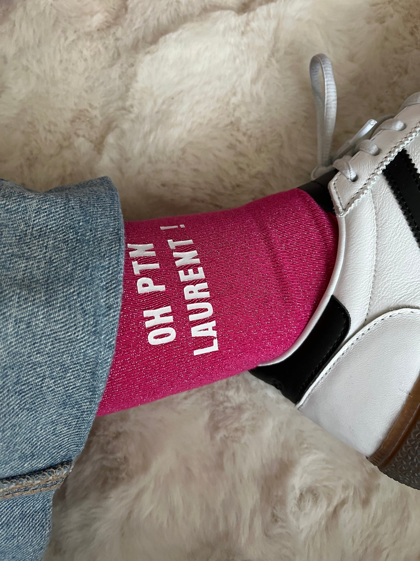 Chaussettes à paillettes " OH PTN LAURENT ! "
