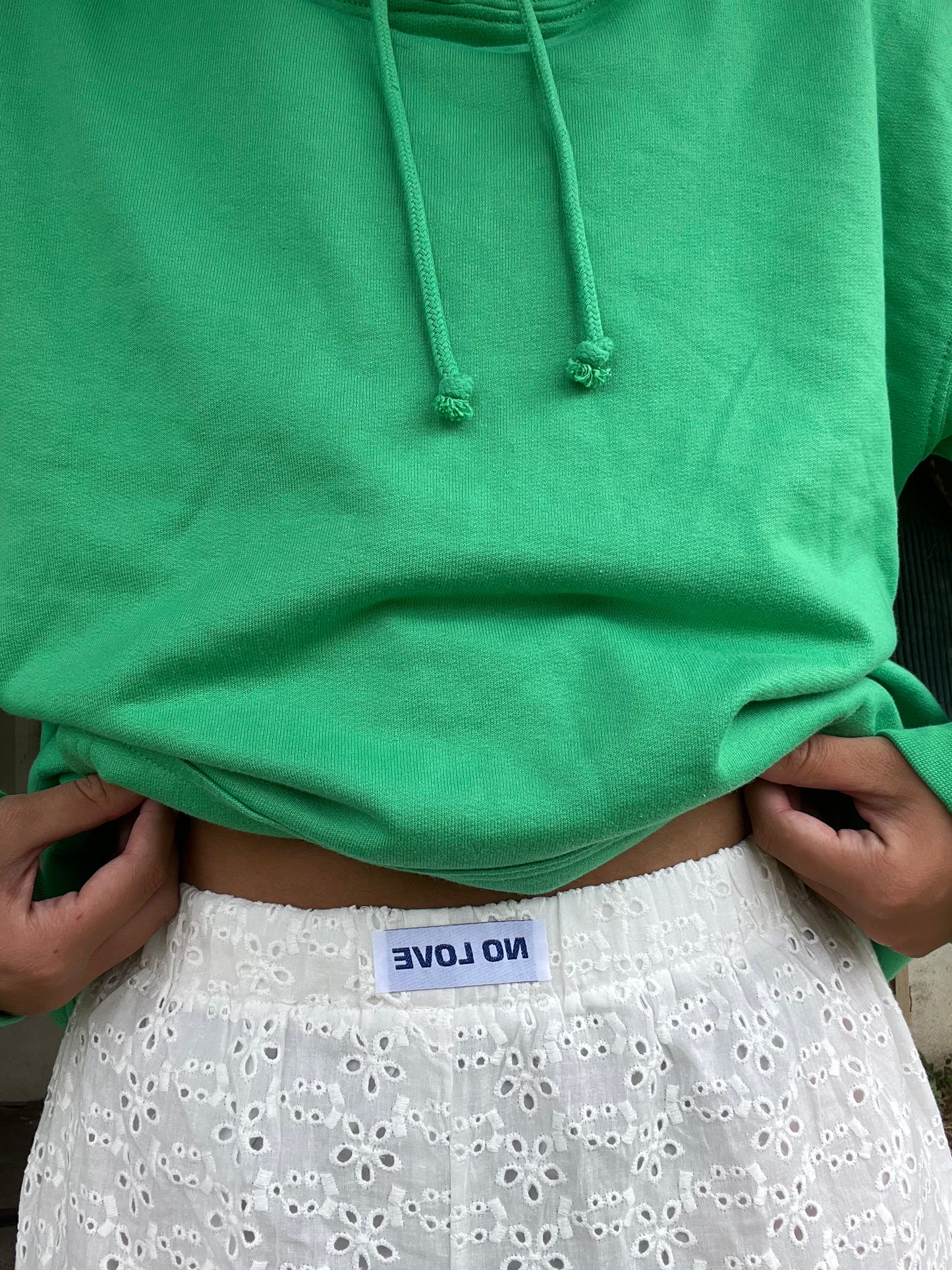 Pantalon en broderie blanche NOLOVE