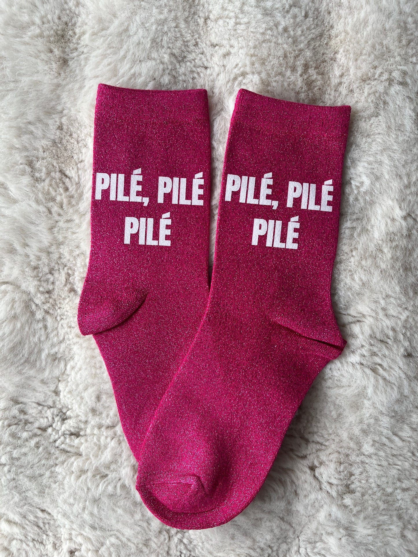PRECOMMANDE Chaussettes à paillettes " PILE, PILE, PILE " rose